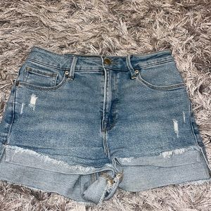 Good American shorts size 4 /27